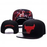 Casquette Chicago Bulls Mitchell & Ness Rouge Noir2