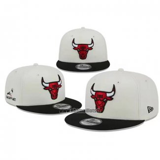 Casquette Chicago Bulls New Era x Staple Snapback Creme Noir