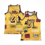 Maillot Los Angeles Lakers Kobe Bryant NO 24 Slap Sticker Mitchell & Ness 1996-97 Jaune