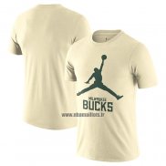 Maillot Manche Courte Milwaukee Bucks Essential Jumpman Creme