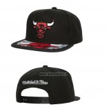 Casquette Chicago Bulls Mitchell & Ness Noir3