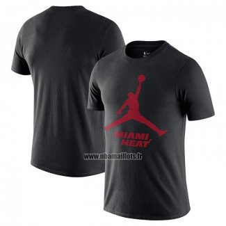 Maillot Manche Courte Miami Heat Essential Jumpman Noir