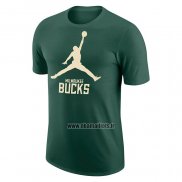 Maillot Manche Courte Milwaukee Bucks Essential Jumpman Vert